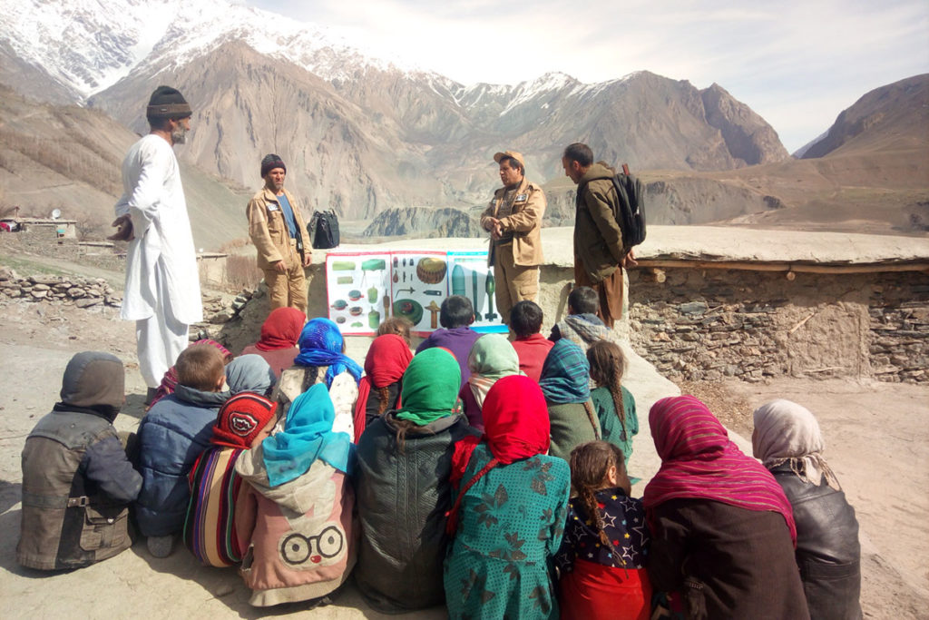 Mine-awareness-session-in-a-village-in-Badakshan-province.-(Afghanistan,-2019)