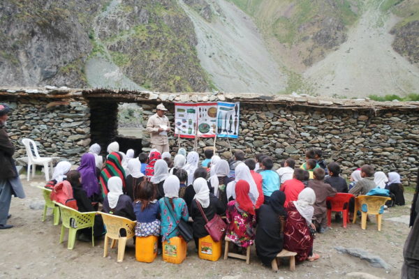 Explosive ordnance risk education for children in Afghanistan