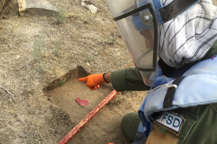 FSD deminer finds explosive device in Afganistan