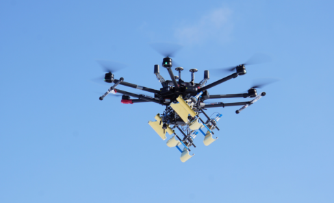 Nano Video Drohnen zur humanitären Minenräumung