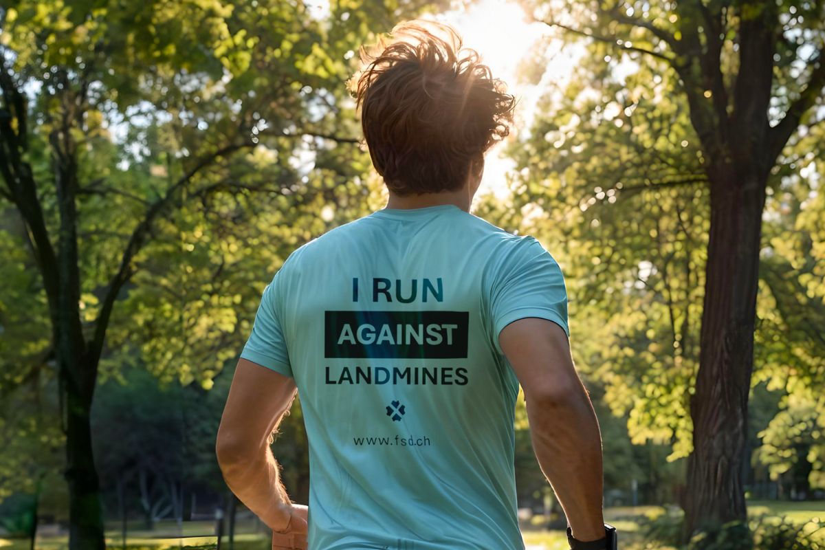 FSD T-Shirts - man running