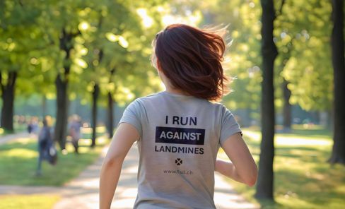 FSD T-Shirts - woman running